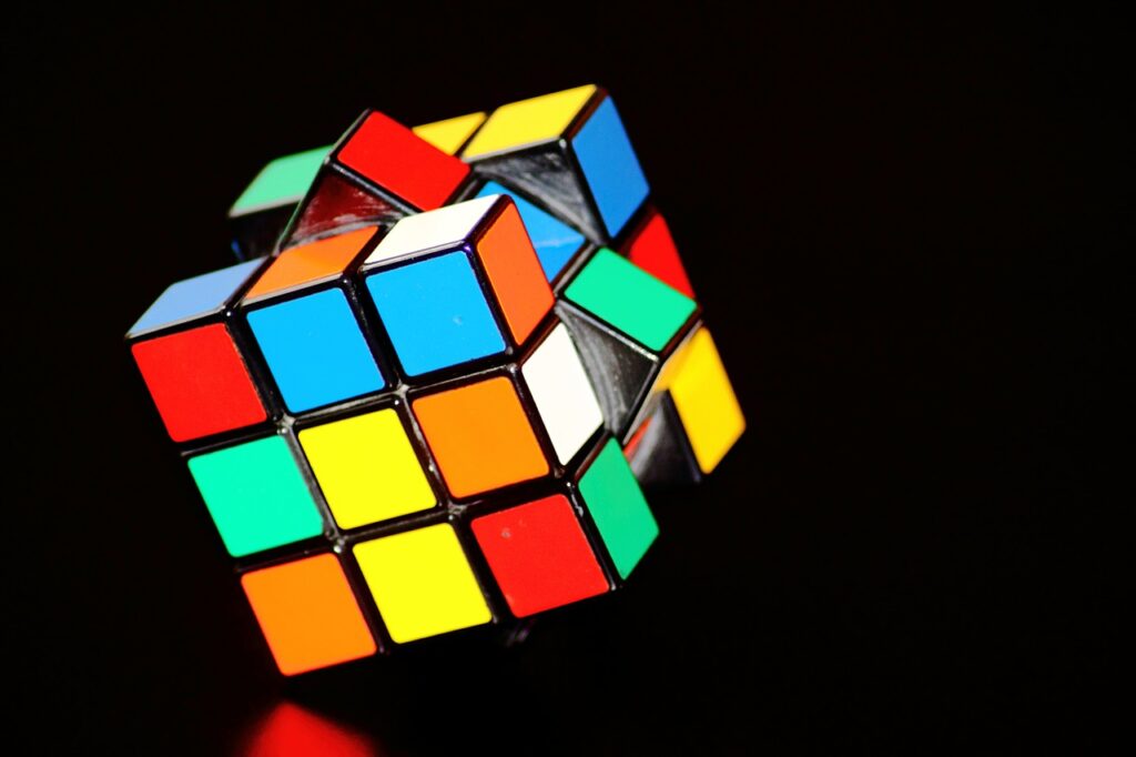 magic cube, dice, jigsaw-378543.jpg