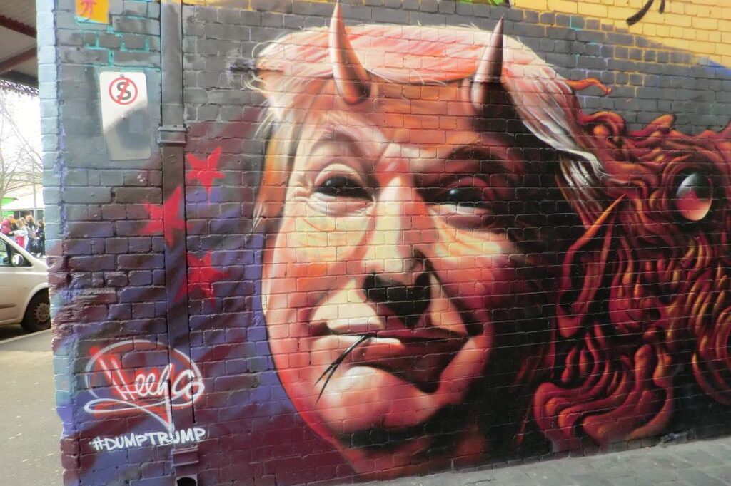 graffiti, trump, melbourne-2559636.jpg